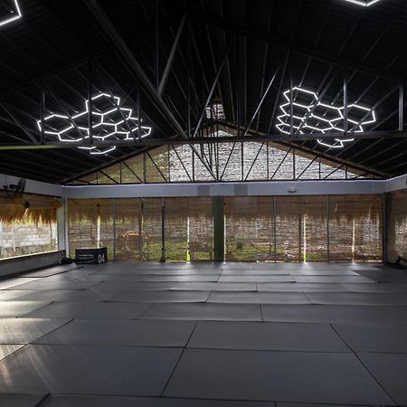 Asgard Resort & Mma Gym General Luna  Exterior photo